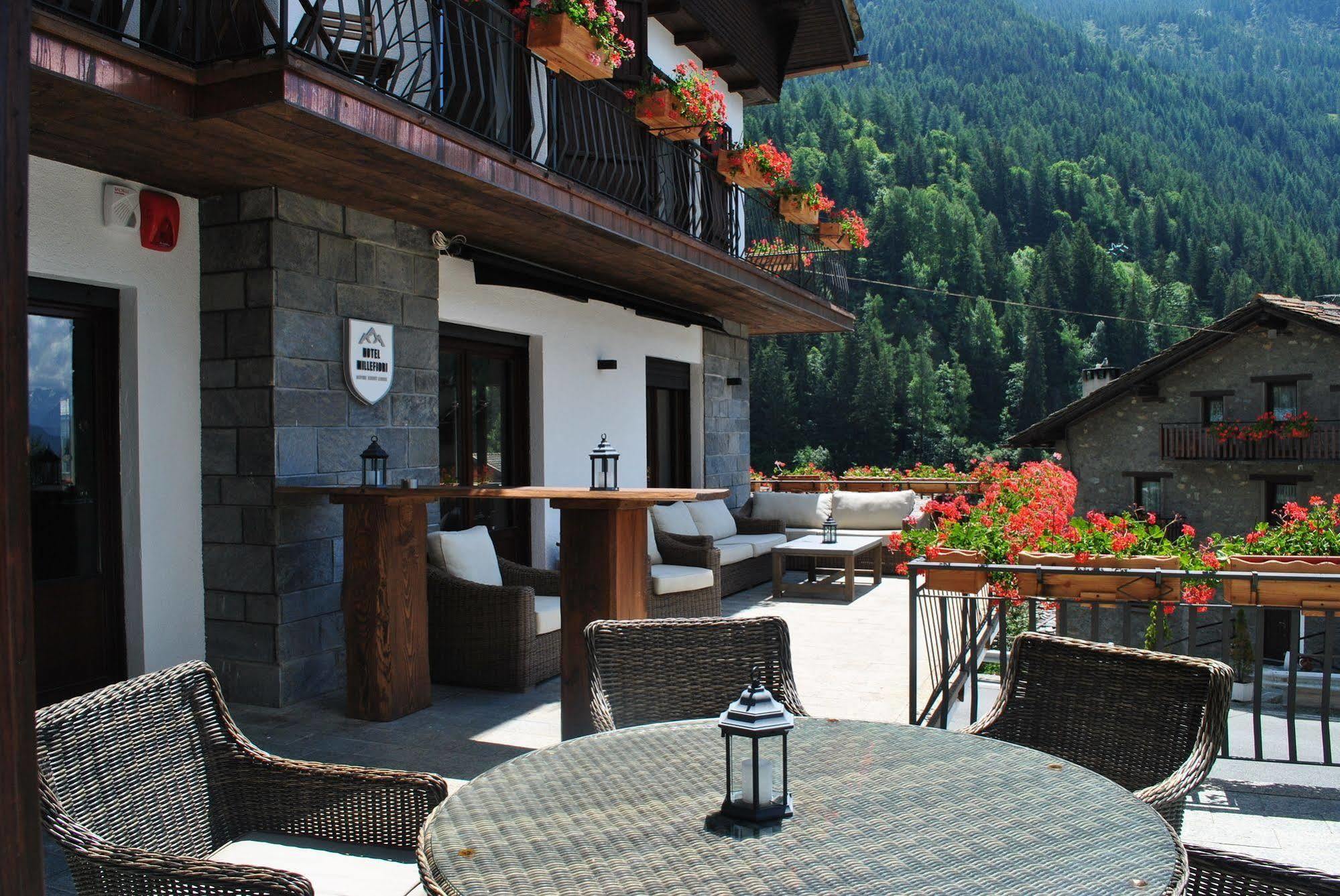 Hotell Millefiori- Alpine Event Lodge 瓦托内切 外观 照片
