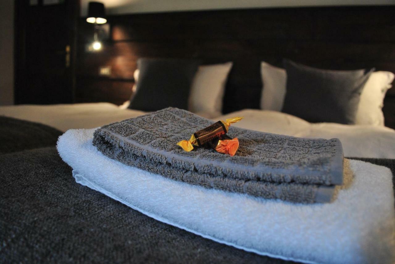 Hotell Millefiori- Alpine Event Lodge 瓦托内切 外观 照片